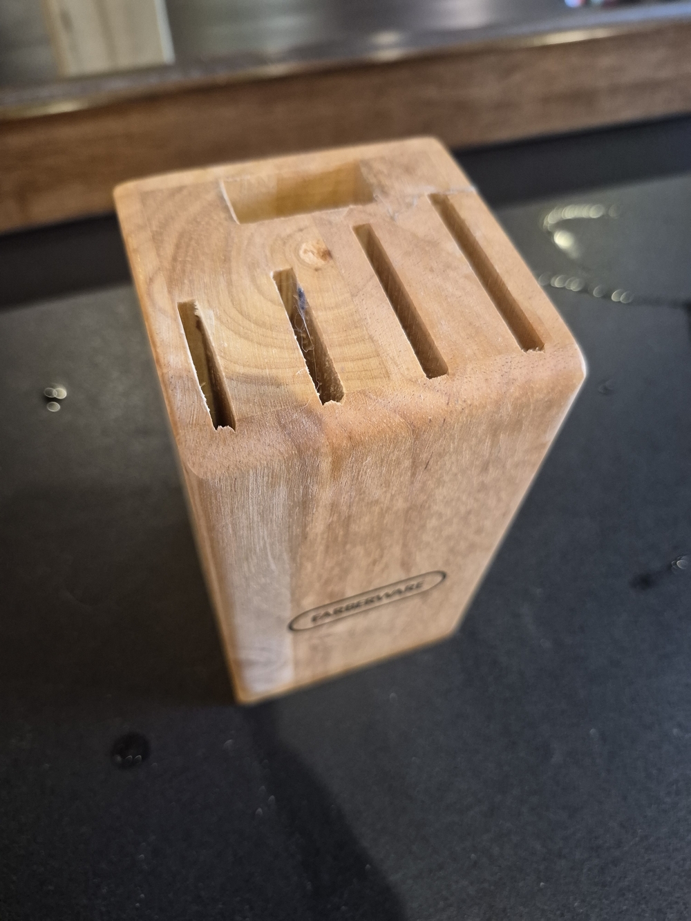 Farberware Knife Block 5 Slot Natural Oak Wood 5 1/2" × 3"x3 No Knives Included - Picture 2 of 6